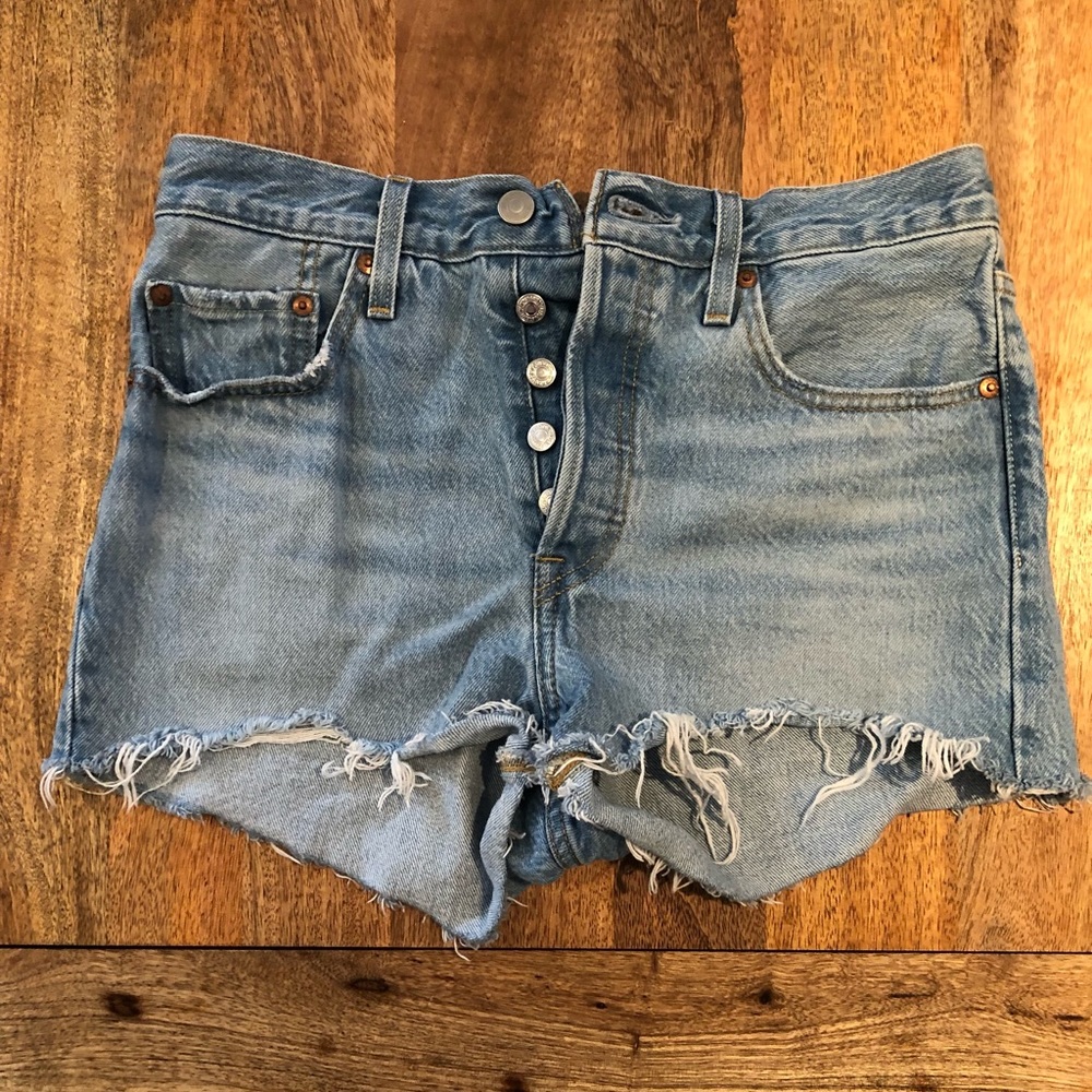 Levi’s denim shorts